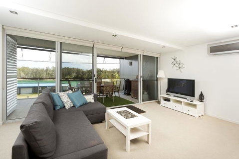 Waterline 202 - Whitsundays Accommodation 0