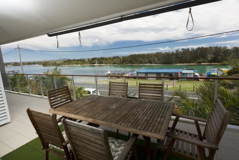 Waterline 202 - Whitsundays Accommodation 1