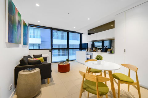 The Canvas Apartment Hotel - Whitsundays Accommodation 23