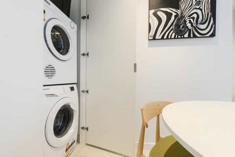 The Canvas Apartment Hotel - Whitsundays Accommodation 41