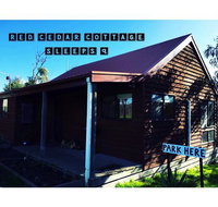 Red ceder cottage - Great ocean road - Port Campbell - Whitsundays Accommodation