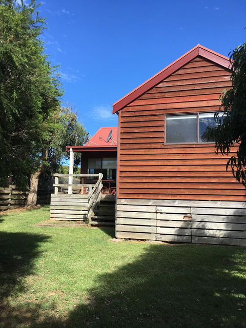 Red Ceder Cottage - Great Ocean Road - Port Campbell - Whitsundays Accommodation 27