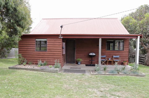 Red Ceder Cottage - Great Ocean Road - Port Campbell - Whitsundays Accommodation 23