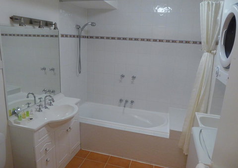 Lifestyle Apartments At Ferntree - Whitsundays Accommodation 21