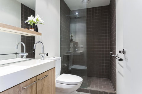 Complete Host 50 Claremont St Apartments - Whitsundays Accommodation 16