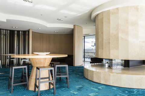 Complete Host 50 Claremont St Apartments - Whitsundays Accommodation 4