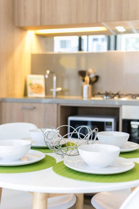 Complete Host 50 Claremont St Apartments - Whitsundays Accommodation 22