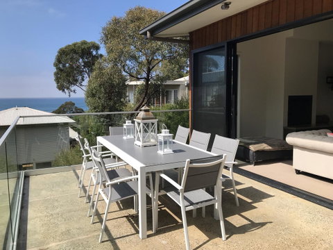 Lorne Sea View Terrace House - Whitsundays Accommodation 31