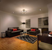 Crest On Barkly Serviced Apartments - Whitsundays Accommodation
