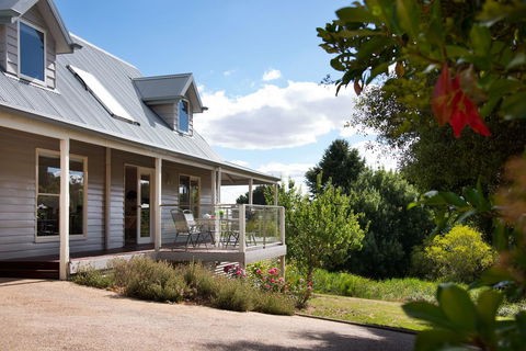 Della Fonte - Whitsundays Accommodation 0