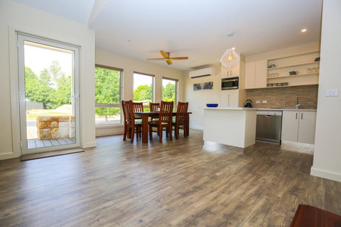 Amber Mist Villa Two - Whitsundays Accommodation 19