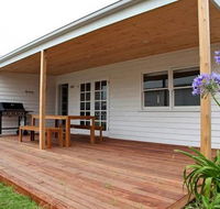 Sorrento Beach Cottages No. 2 - in the heart of Sorrento - Whitsundays Accommodation