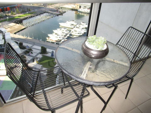 Harbour Escape Apartments Docklands - Whitsundays Accommodation 1