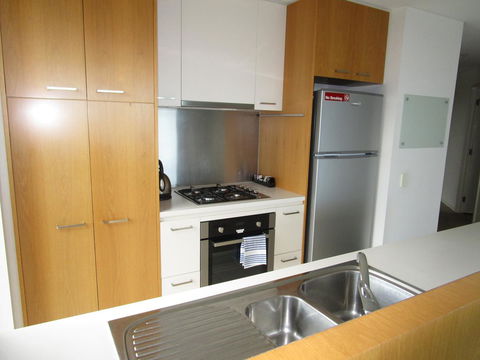 Harbour Escape Apartments Docklands - Whitsundays Accommodation 2