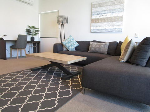 Harbour Escape Apartments Docklands - Whitsundays Accommodation 5