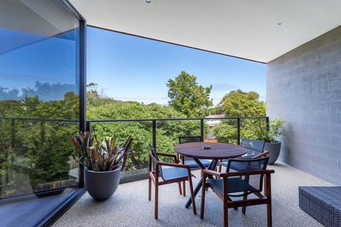 Blairgowrie Apartment 2 - On The Beach - Whitsundays Accommodation 1