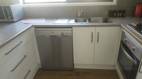 Juliet House - Whitsundays Accommodation 8