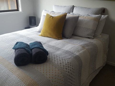 Juliet House - Whitsundays Accommodation 2