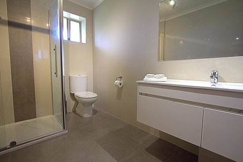 Blue Whale Motor Inn & Apartments - Whitsundays Accommodation 32