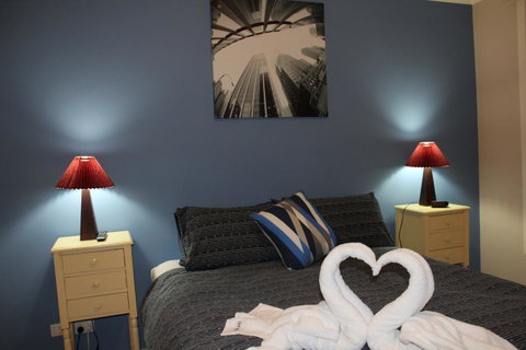Australian Home Away @ Box Hill 2 Bedroom - Whitsundays Accommodation 2