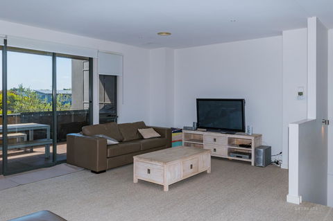 1 Sunset Place - Whitsundays Accommodation 9
