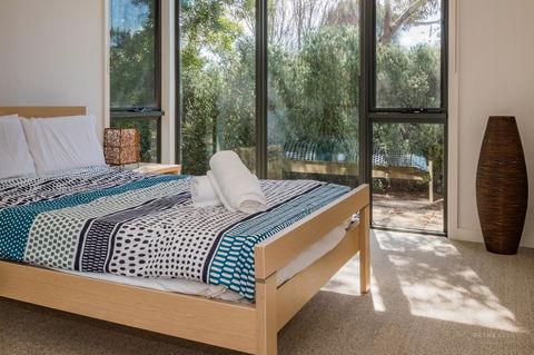 1 Sunset Place - Whitsundays Accommodation 13