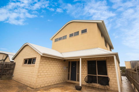 The Pitch - Whitsundays Accommodation 35