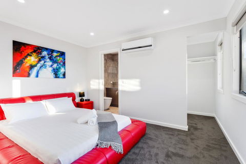 Biggs Villas Melbourne - Whitsundays Accommodation 7