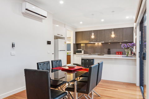 Biggs Villas Melbourne - Whitsundays Accommodation 13