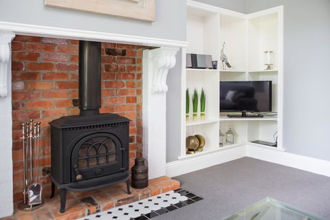 Oak Tree Lodge - Whitsundays Accommodation 8