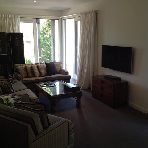 Lorne Holiday House - Whitsundays Accommodation 11
