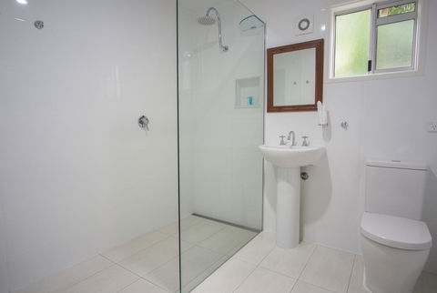 Debbie\'s Place - Whitsundays Accommodation 16