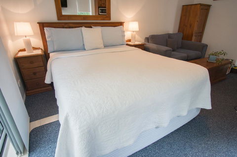 Debbie\'s Place - Whitsundays Accommodation 12