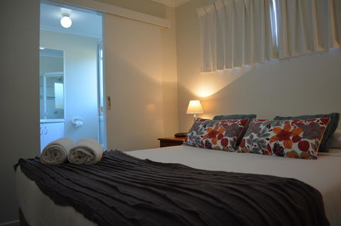 Rainbow Getaway Holiday Apartments - Whitsundays Accommodation 38