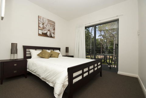 Woodville Beach Townhouse 6 - Whitsundays Accommodation 12