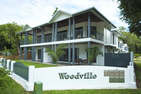 Woodville Beach Townhouse 6 - Whitsundays Accommodation 0