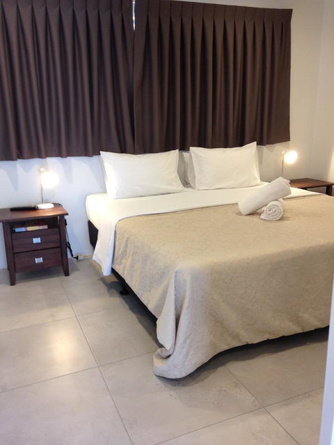 Chez Noosa Resort Motel - Whitsundays Accommodation 13