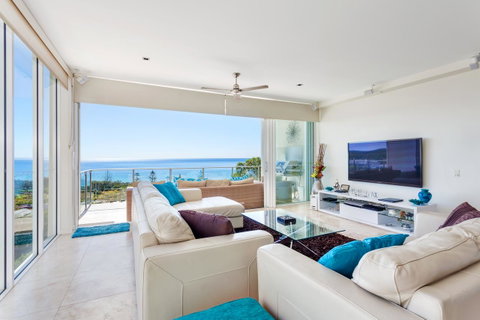 Apartment Dees Retreat - Whitsundays Accommodation 12