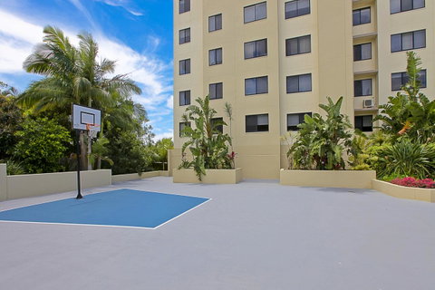 The Mirage Resort Alexandra Headland - Whitsundays Accommodation 9