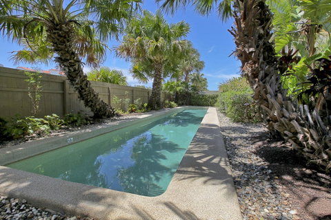 The Mirage Resort Alexandra Headland - Whitsundays Accommodation 7