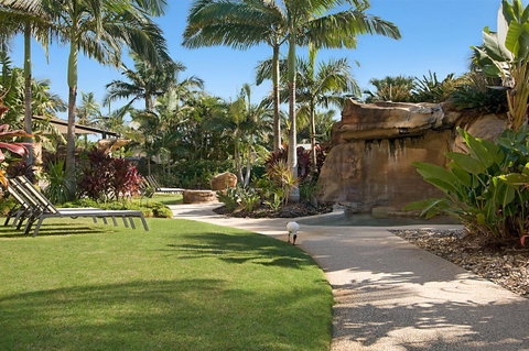The Mirage Resort Alexandra Headland - Whitsundays Accommodation 3