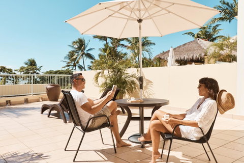 Sea Change Beachfront Apartments - Whitsundays Accommodation 8