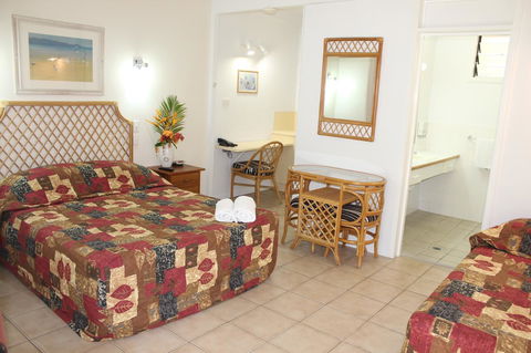 Amaroo On Mandalay, Magnetic Island - Whitsundays Accommodation 16