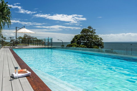 Oaks Redcliffe Mon Komo Suites - Whitsundays Accommodation 8
