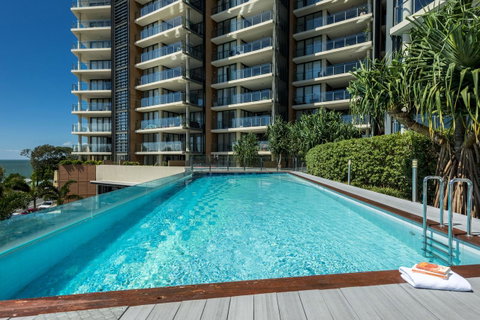 Oaks Redcliffe Mon Komo Suites - Whitsundays Accommodation 7
