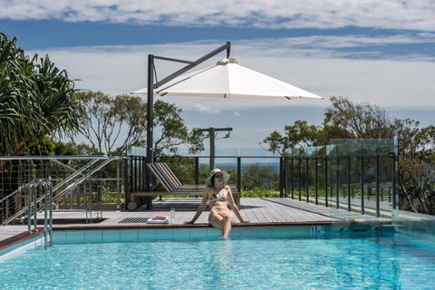 Oaks Redcliffe Mon Komo Suites - Whitsundays Accommodation 6