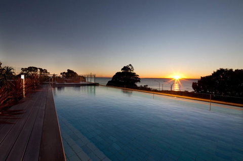 Oaks Redcliffe Mon Komo Suites - Whitsundays Accommodation 3