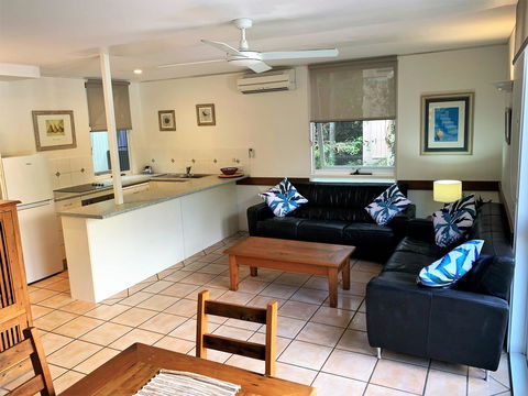 The Hastings Beach Houses - Whitsundays Accommodation 10