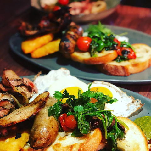 The Bearded Dragon Boutique Hotel - Whitsundays Accommodation 14