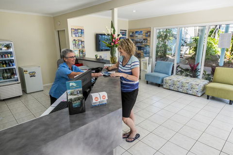 The Beach Motel Hervey Bay - Whitsundays Accommodation 36